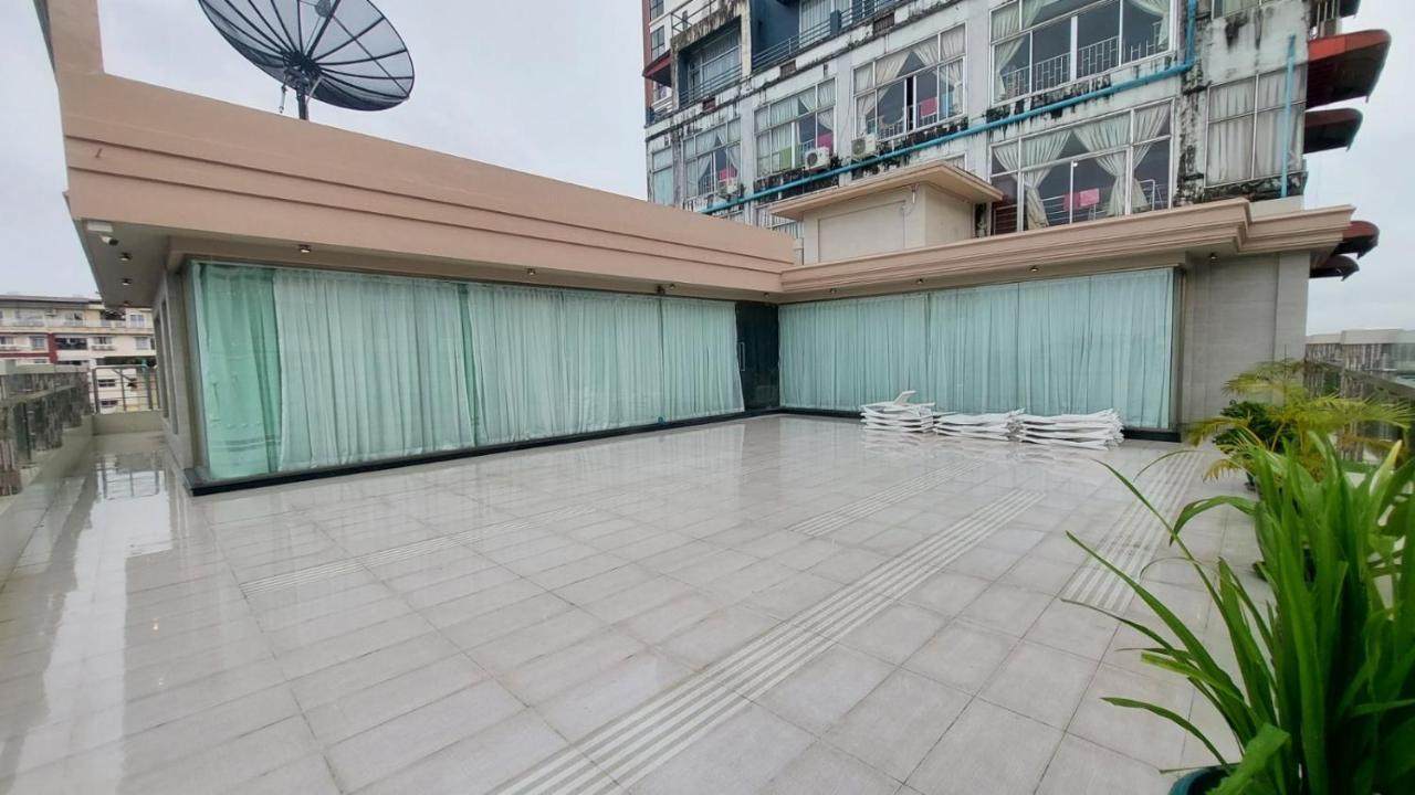 Hotel Grand Galaxy Yangón Exterior foto